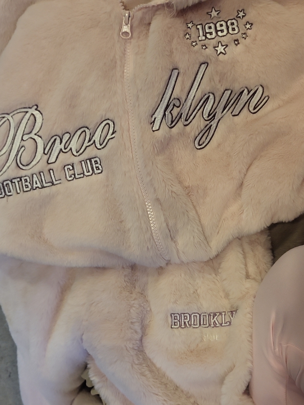 Fuzzy ZipJacket & Jogger Set
